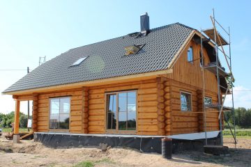 Kõlli log home