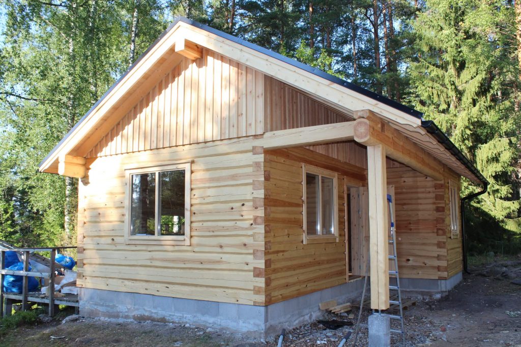 Log Sauna front view