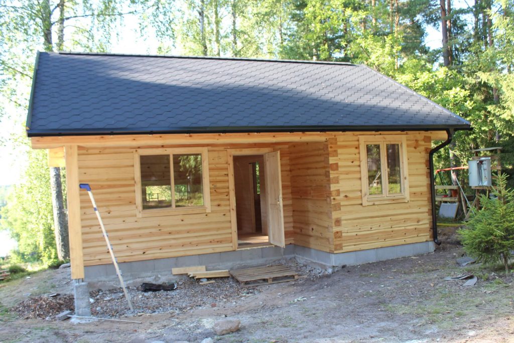 Log Sauna with ruberoid roof